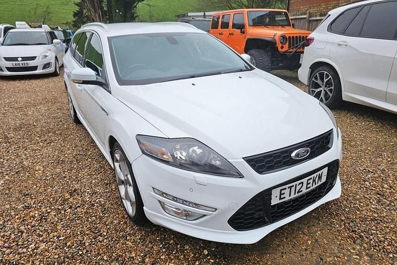 Used Ford Mondeo Titanium X 2012 White Estate