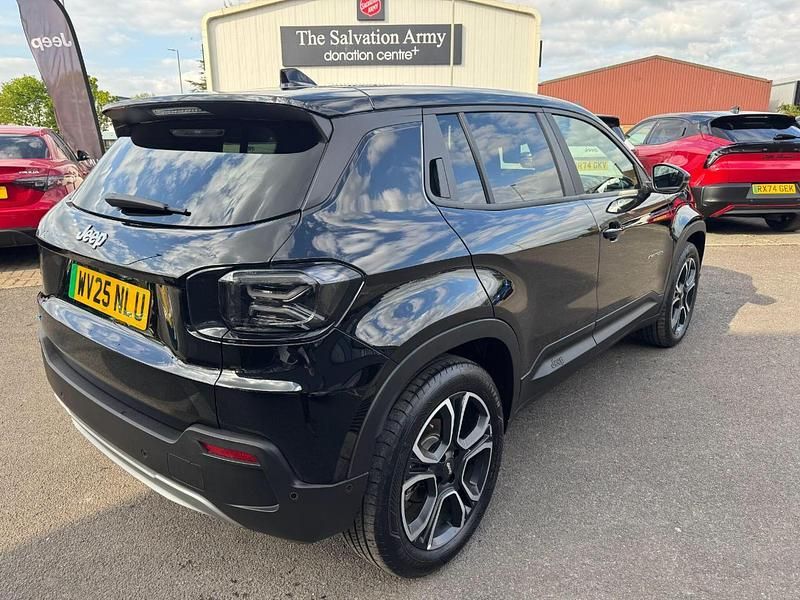 Used Jeep Avenger EV Summit 114 kW (156 HP) 2025 Red SUV