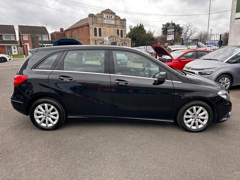 Used Mercedes B180 SE 109 HP (80 kW) 2014 Black MPV