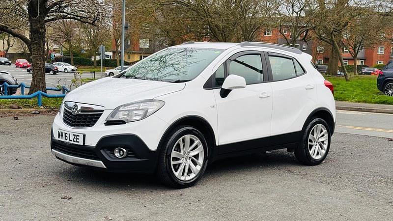 Used Vauxhall Mokka 140 HP (102 kW) 2016 White SUV