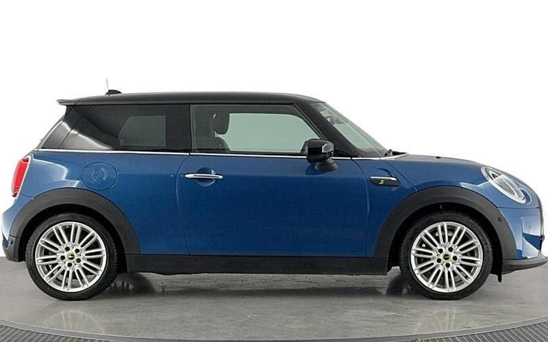 Used Mini Cooper Level 3 135 kW (184 HP) 2023 Hatchback