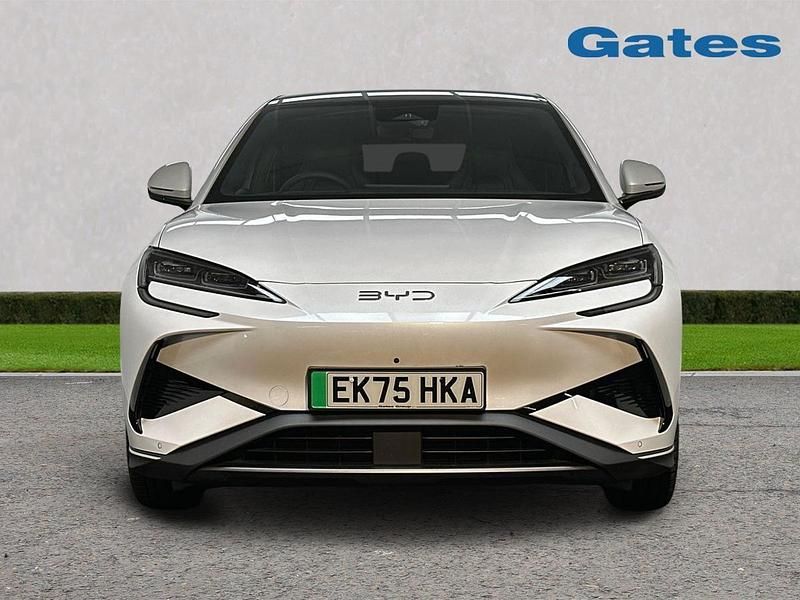 Used BYD Sealion 7 389 kW (530 HP) 2025 White SUV