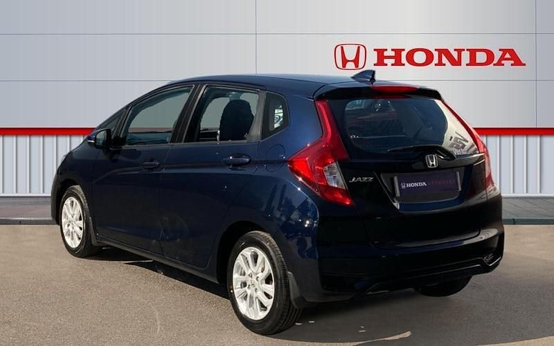 Used Honda Jazz SE 102 HP (75 kW) 2020 Hatchback