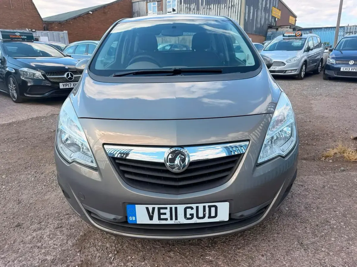 Used Vauxhall Meriva 2011 Brown MPV