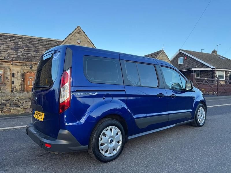 Used Ford Grand Tourneo Connect Zetec 2018 Blue MPV