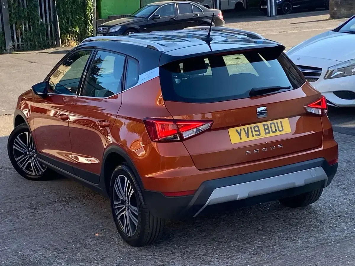 Used Seat Arona XCELLENCE 95 HP (69 kW) 2019 Orange SUV