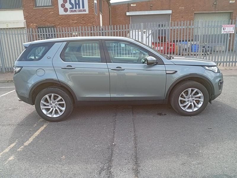 Used Land Rover Discovery Sport SE 2016 Grey SUV
