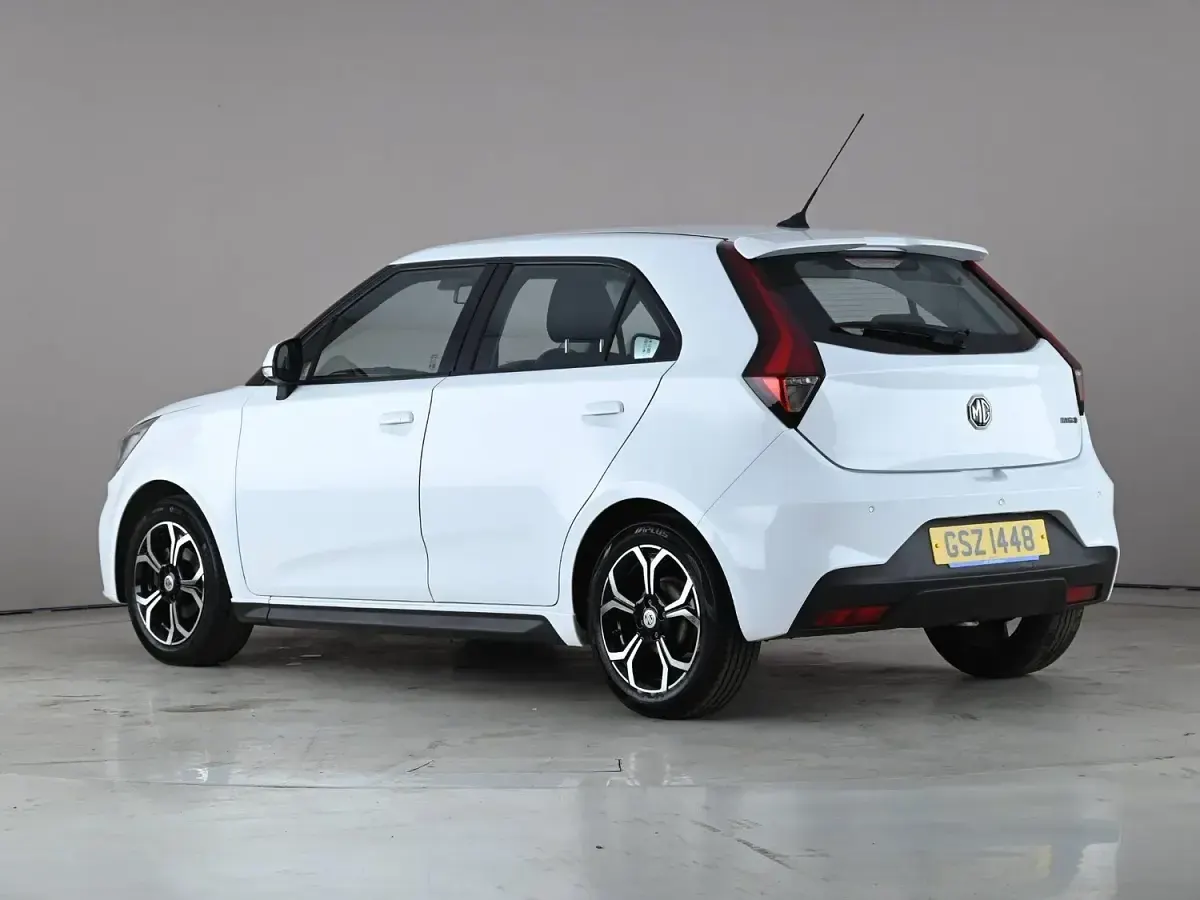 Used MG MG3 Excite 106 HP (77 kW) 2022 White Hatchback