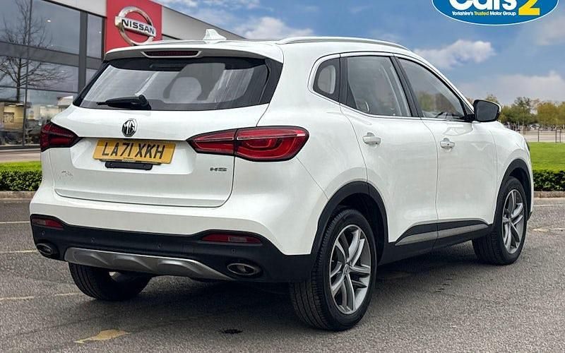 Used MG HS Exclusive 162 HP (119 kW) 2022 White SUV