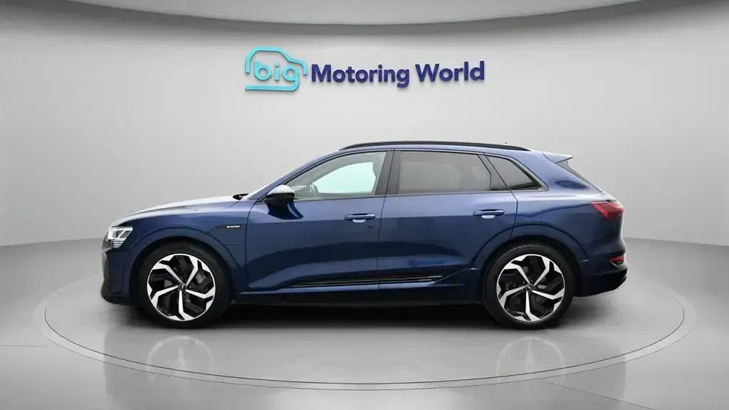 Usado Audi e-tron Black Edition 230 kW (313 HP) 2021 SUV