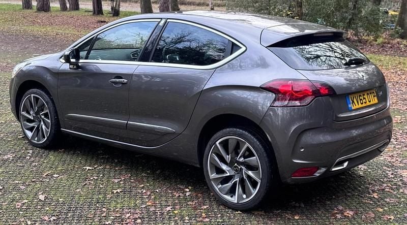Used DS Automobiles DS4 DSport 150 HP (110 kW) 2015 Grey Hatchback