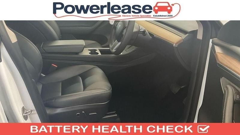 Used Tesla Model Y 282 kW (384 HP) 2024 White SUV