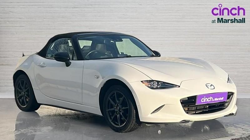 White Used 2018 Mazda MX5 Inclusive Cabriolet | £12,291 (Fair price) - Image 1/4