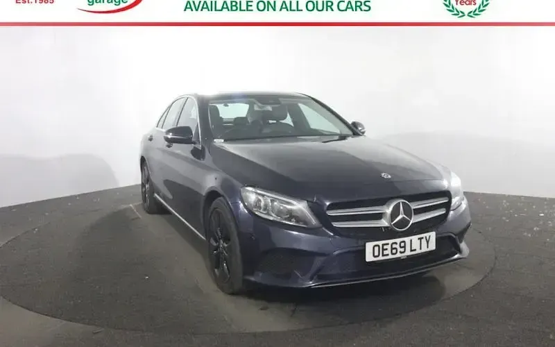 Used Mercedes C180 156 HP (114 kW) 2019 Sedan