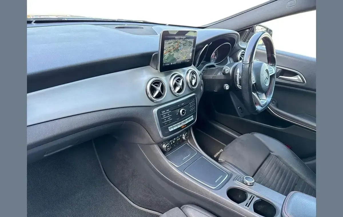 Used Mercedes CLA220 AMG line 168 HP (123 kW) 2019 Silver Coupe