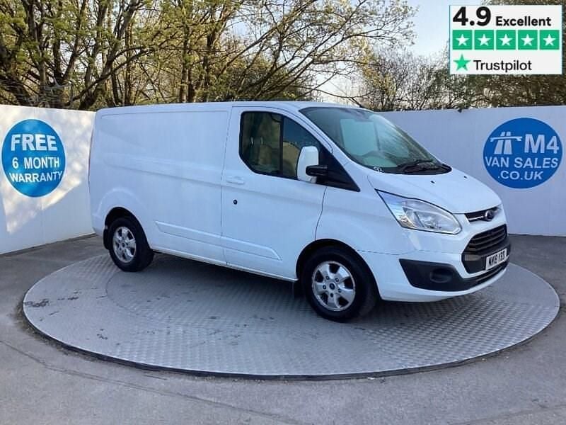 White Used 2018 Ford Transit Custom Limited Van | £13,495 (Fair price) - Image 1/4