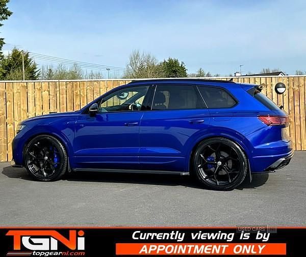 Used VW Touareg R 460 HP (338 kW) 2025 Blue SUV