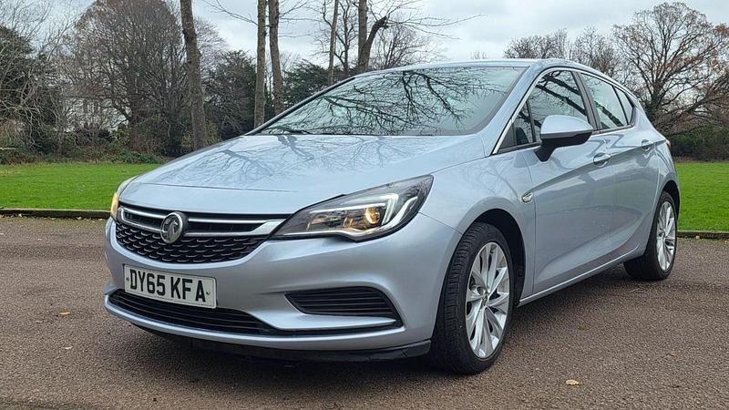 Used Vauxhall Astra Design Edition 2016 Silver Hatchback
