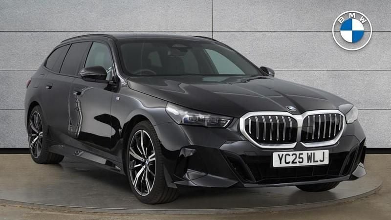Black Used 2025 BMW 520 M Sport Estate | £39,990 (Fair price) - Image 1/4