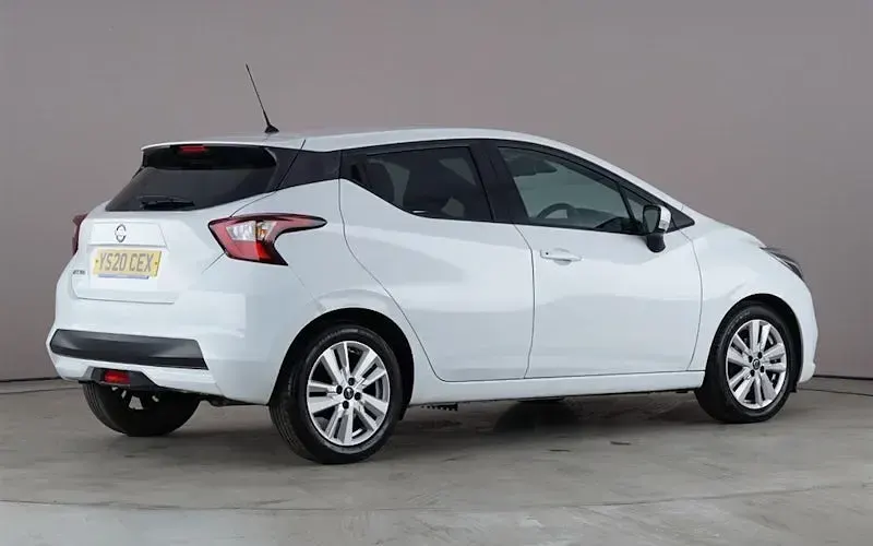 Używany Nissan Micra Acenta 101 KM (74 kW) 2020 Biały Hatchback