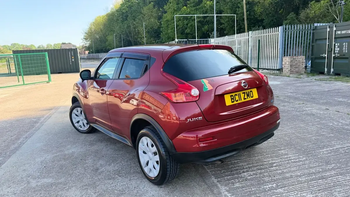 Used Nissan Juke 2011 Red SUV