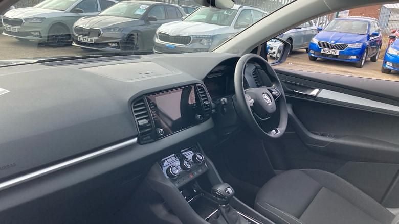 Used Skoda Karoq SE Drive 150 HP (110 kW) 2024 Grey SUV