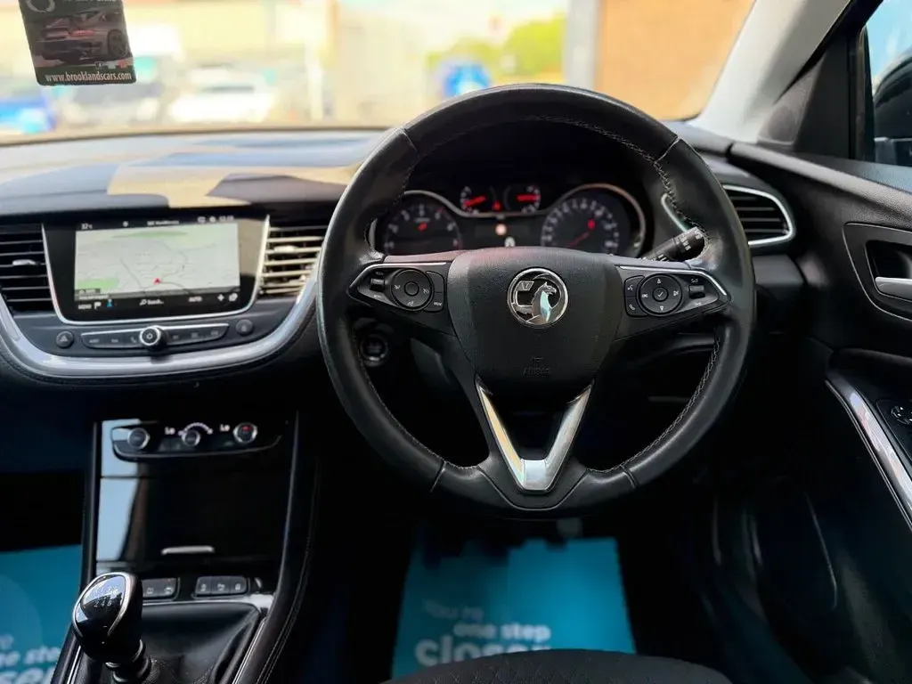 Used Vauxhall Grandland X Edition 130 HP (95 kW) 2021 Blue SUV