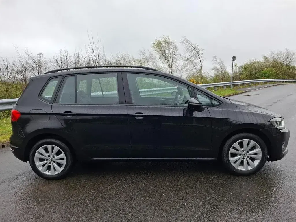 Used VW Golf Sportsvan SE 110 HP (80 kW) 2014 Black MPV