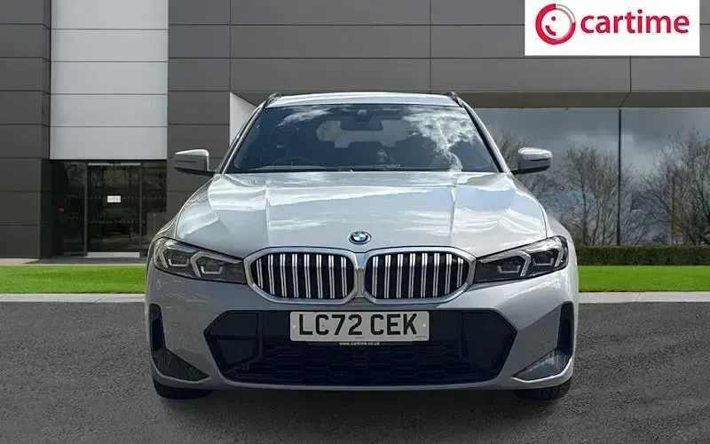 Used BMW 330e M Sport 292 HP (214 kW) 2024 Estate