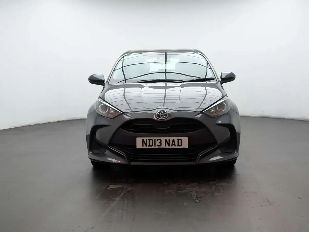 Used Toyota Yaris 116 HP (85 kW) 2021 Grey Hatchback