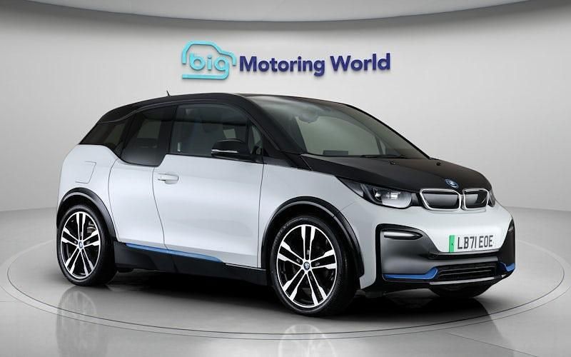 Used BMW i3 135 kW (184 HP) 2021 White Hatchback