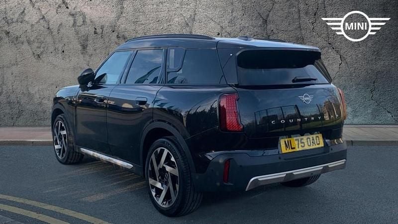 Used Mini Countryman 168 HP (123 kW) 2025 Black SUV
