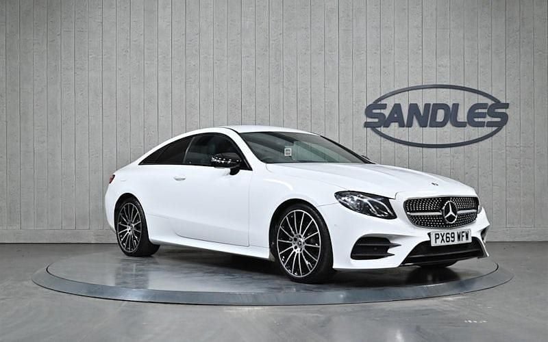Used Mercedes E220 AMG line 194 HP (142 kW) 2019 White Coupe