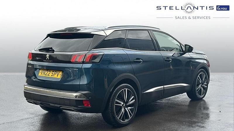 Used Peugeot 3008 Premium 222 HP (163 kW) 2022 SUV