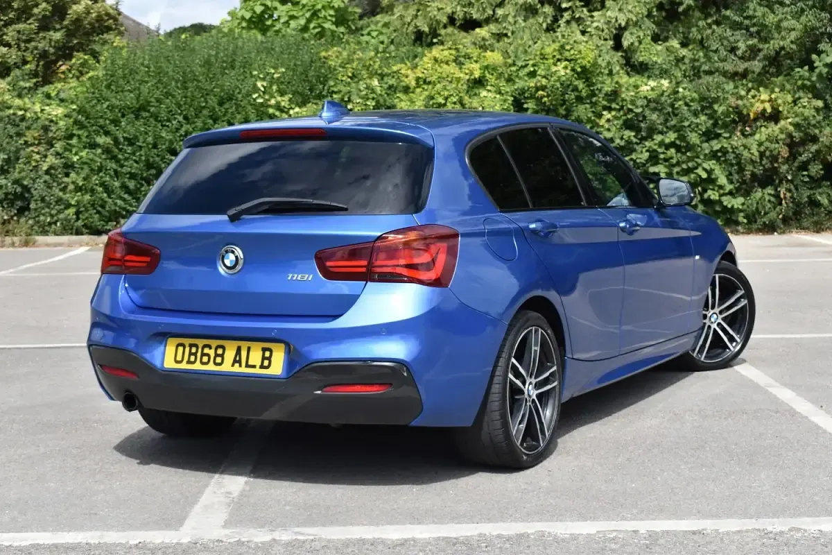 Used BMW 118 Efficient Dynamics 2018 Blue Hatchback