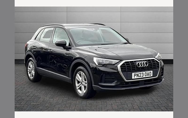 Used Audi Q3 Design 150 HP (110 kW) 2023 Black SUV