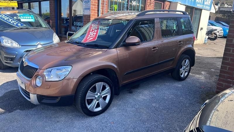 Bronze Used 2013 Skoda Yeti SE SUV | £5,999 (Good price) - Image 1/4