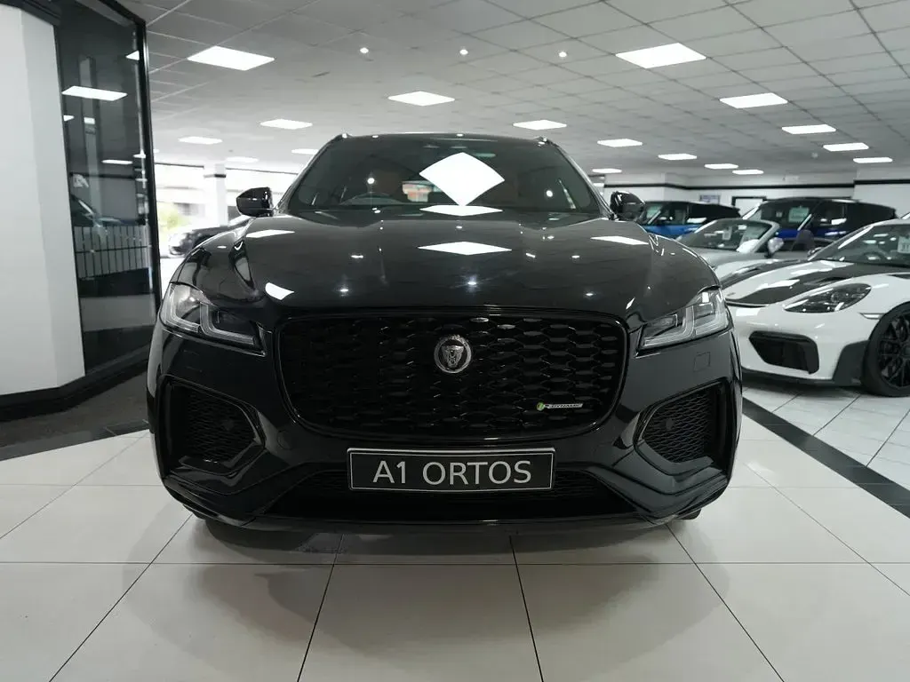 Used Jaguar F-Pace R-Dynamic 204 HP (150 kW) 2022 Black SUV