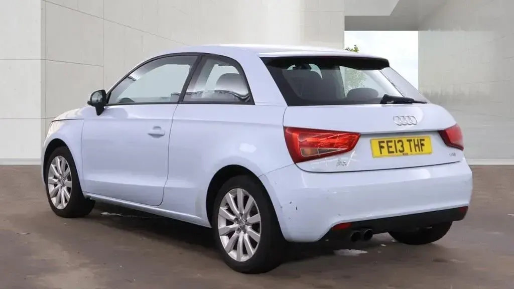 Used Audi A1 Sport 122 HP (89 kW) 2013 Blue Hatchback