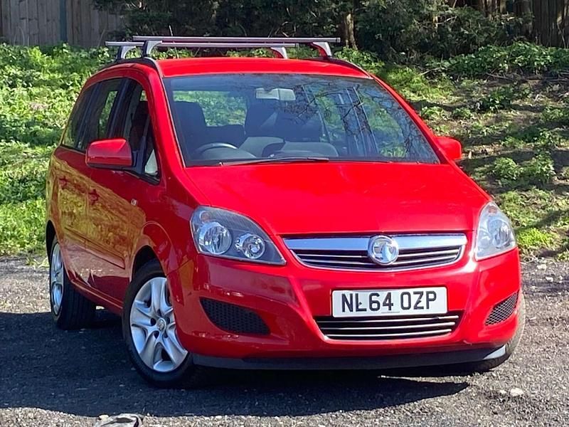 Second-hand Vauxhall Zafira 120 CP (88 kW) 2014 Roșu Monovolum