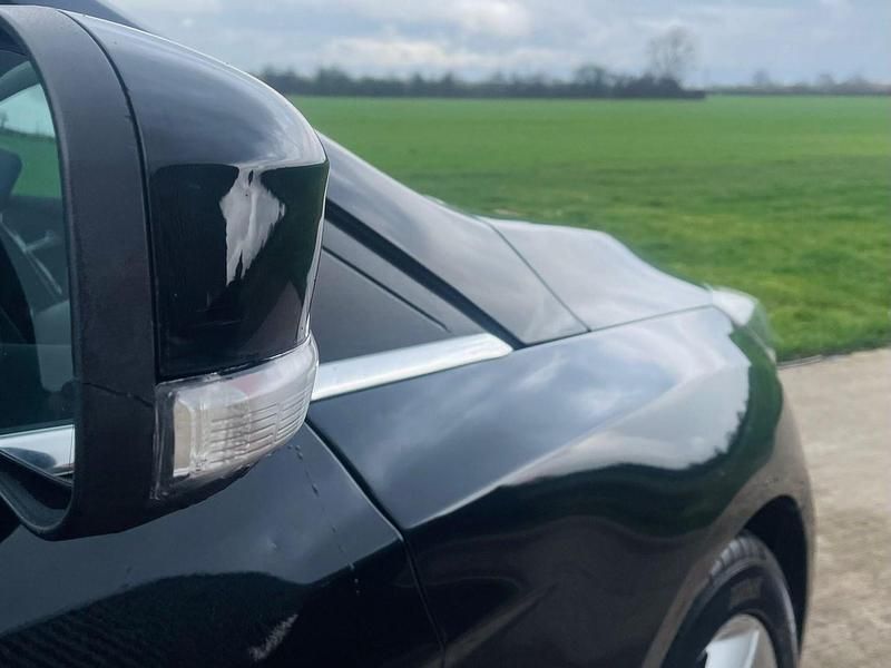 Used Ford Focus Titanium 125 HP (91 kW) 2016 Black Hatchback