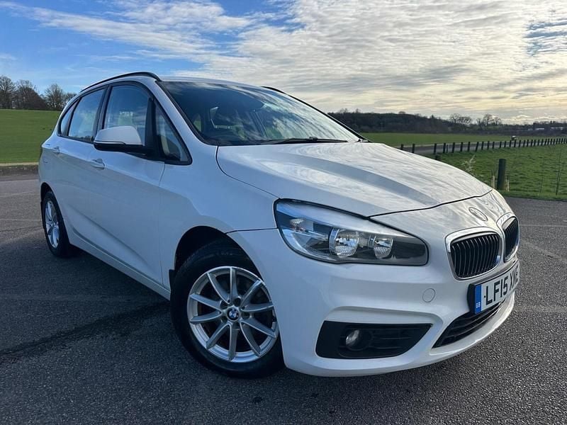 Used BMW 216 Comfort Edition 116 HP (85 kW) 2015 White Hatchback