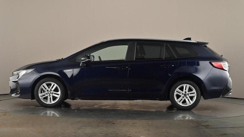 Blue Used 2022 Suzuki Swace SZ-T Estate | £15,873 (Good price) - Image 1/4