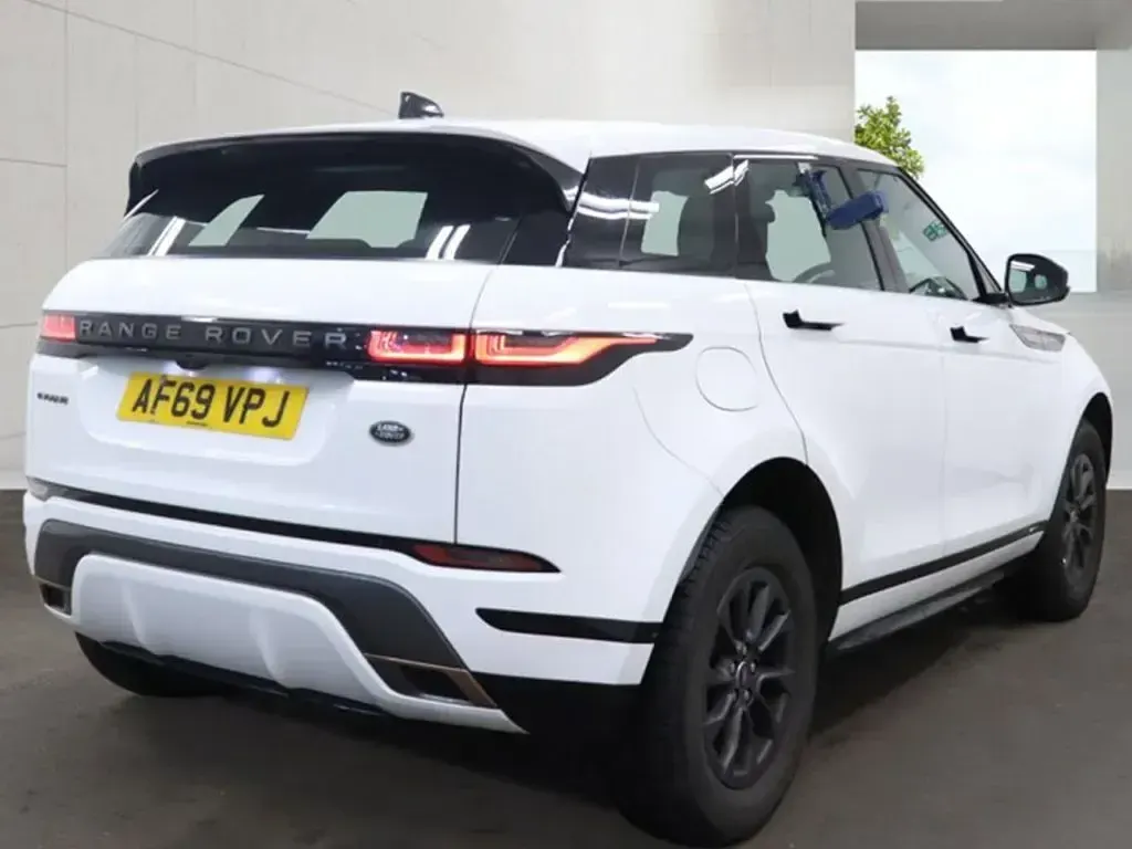 Used Land Rover Range Rover evoque R-Dynamic 2019 White SUV