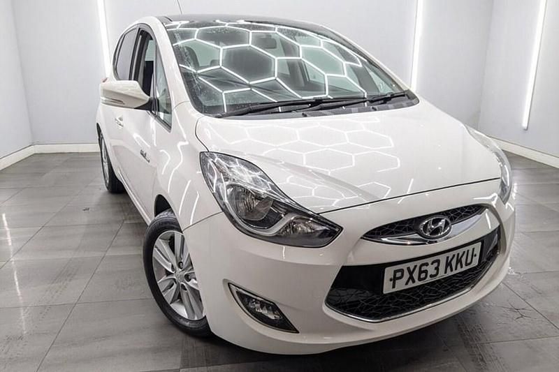 White Used 2013 Hyundai ix20 Style Hatchback | £4,250 (Good price) - Image 1/1