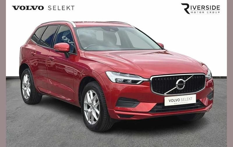 Used Volvo XC60 Momentum 190 HP (139 kW) 2018 Red SUV