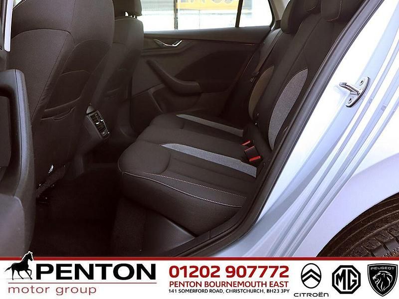 Used Skoda Kamiq SE 116 HP (85 kW) 2024 Silver SUV