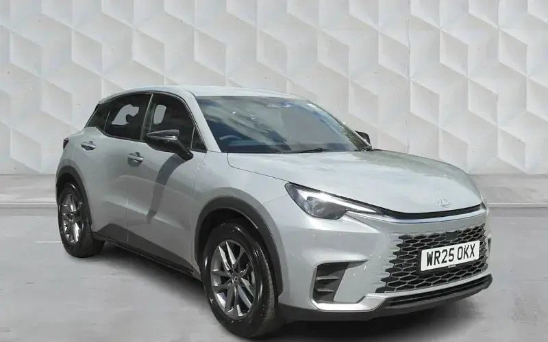 Used Lexus LBX 136 HP (100 kW) 2026 SUV