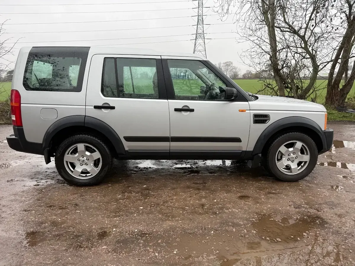 Used Land Rover Discovery S 190 HP (139 kW) 2005 Silver SUV