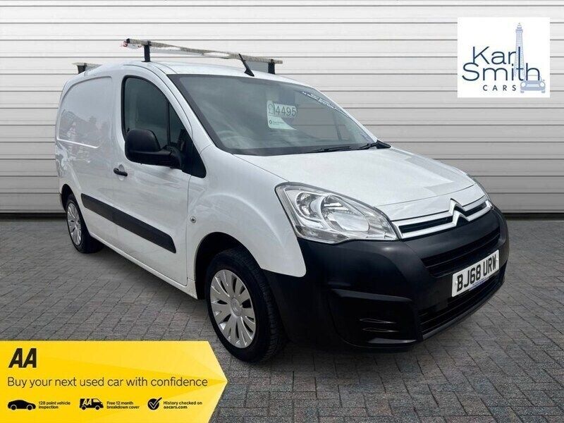 White Used 2018 Citroën Berlingo MPV | £4,495 (Fair price) - Image 1/4